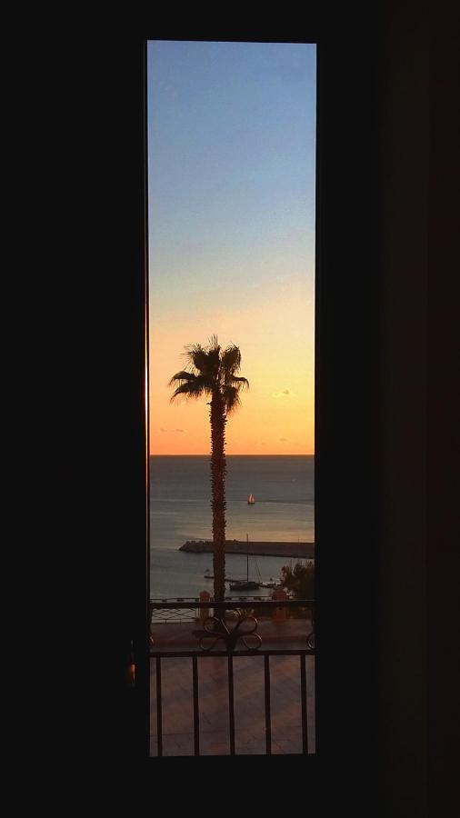 שאקה Bnb Agora Panoramic Rooms מראה חיצוני תמונה