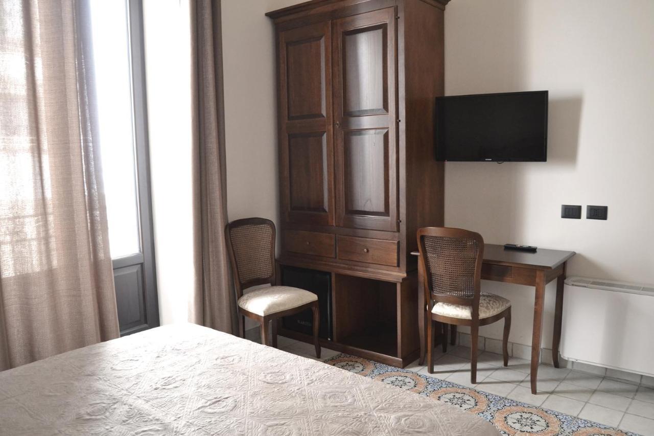 שאקה Bnb Agora Panoramic Rooms מראה חיצוני תמונה
